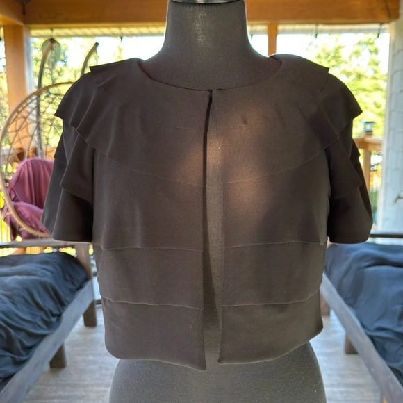 Joseph Ribkoff | Crop Ruffle Short Sleeve Blazer - Picture 1 of 6